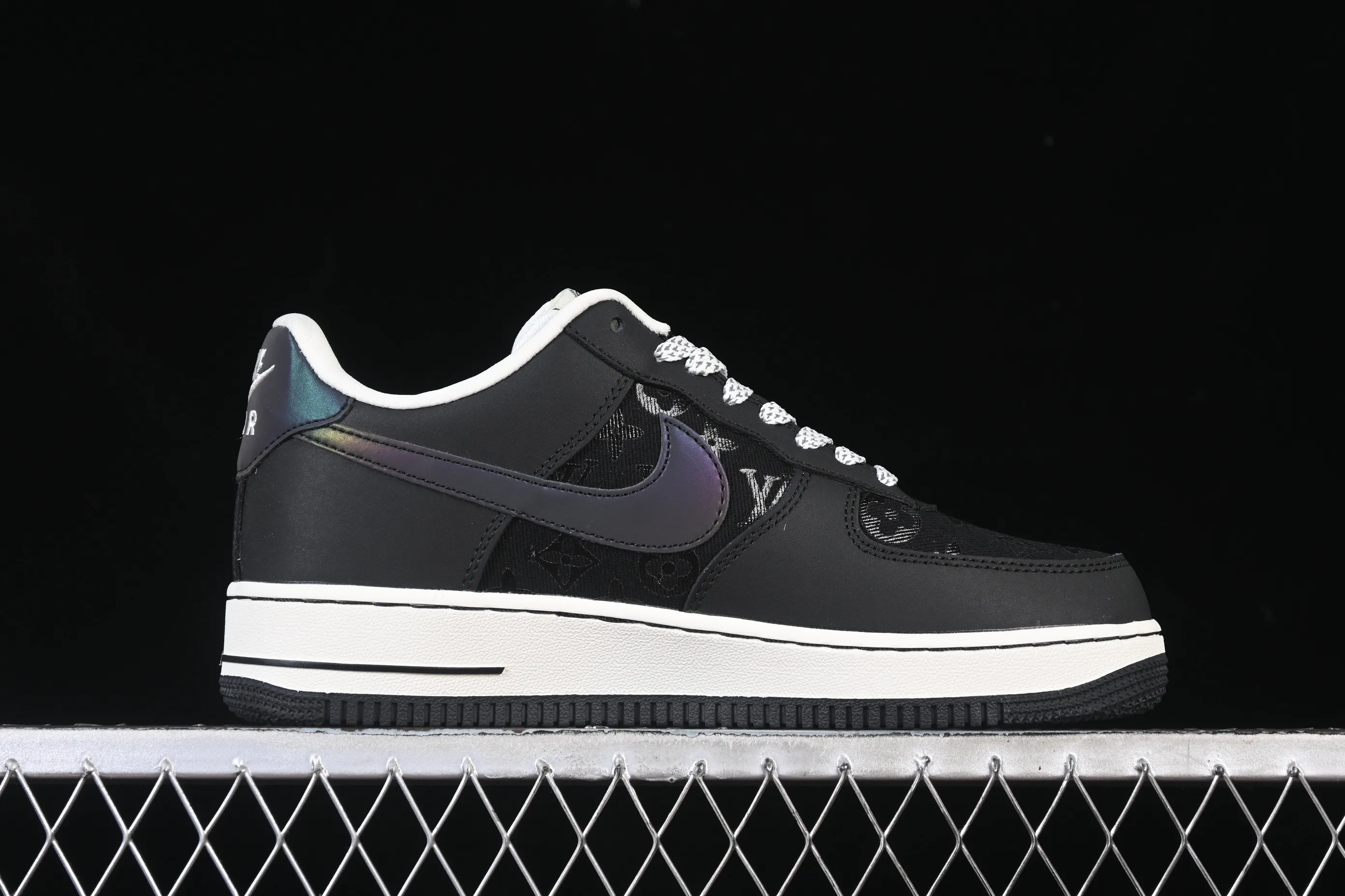 All categories Nk Air Force 1 Air Force series Nk Air Force 1 Low Air Force low-top Nike Air Force 1'07 Low LV joint laser gradient Air Force 1 low-top casual sneakers SC0601-573